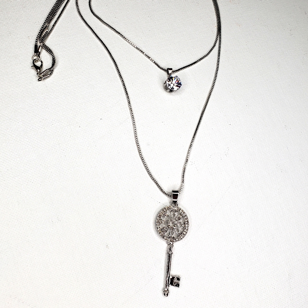 New Silvertone Double Chain Key Crystal Necklace